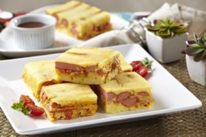 Como fazer torta de cachorro quente — Receita junina