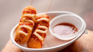 Receita de Cachorro Quente no Espeto (Corny Dog)